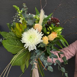 A Flowerheart art flower bouquet. 1.